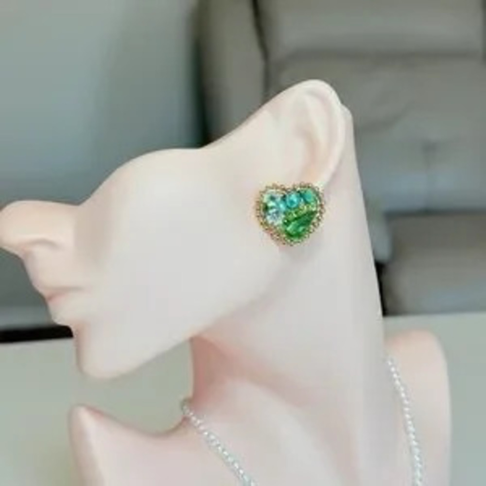 Gold-Trim Green Heart Cluster Stud Earrings